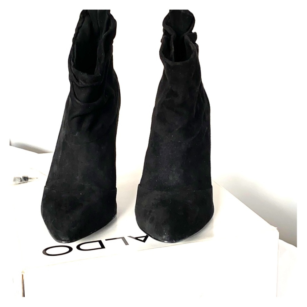 Aldo ankle suede bootie